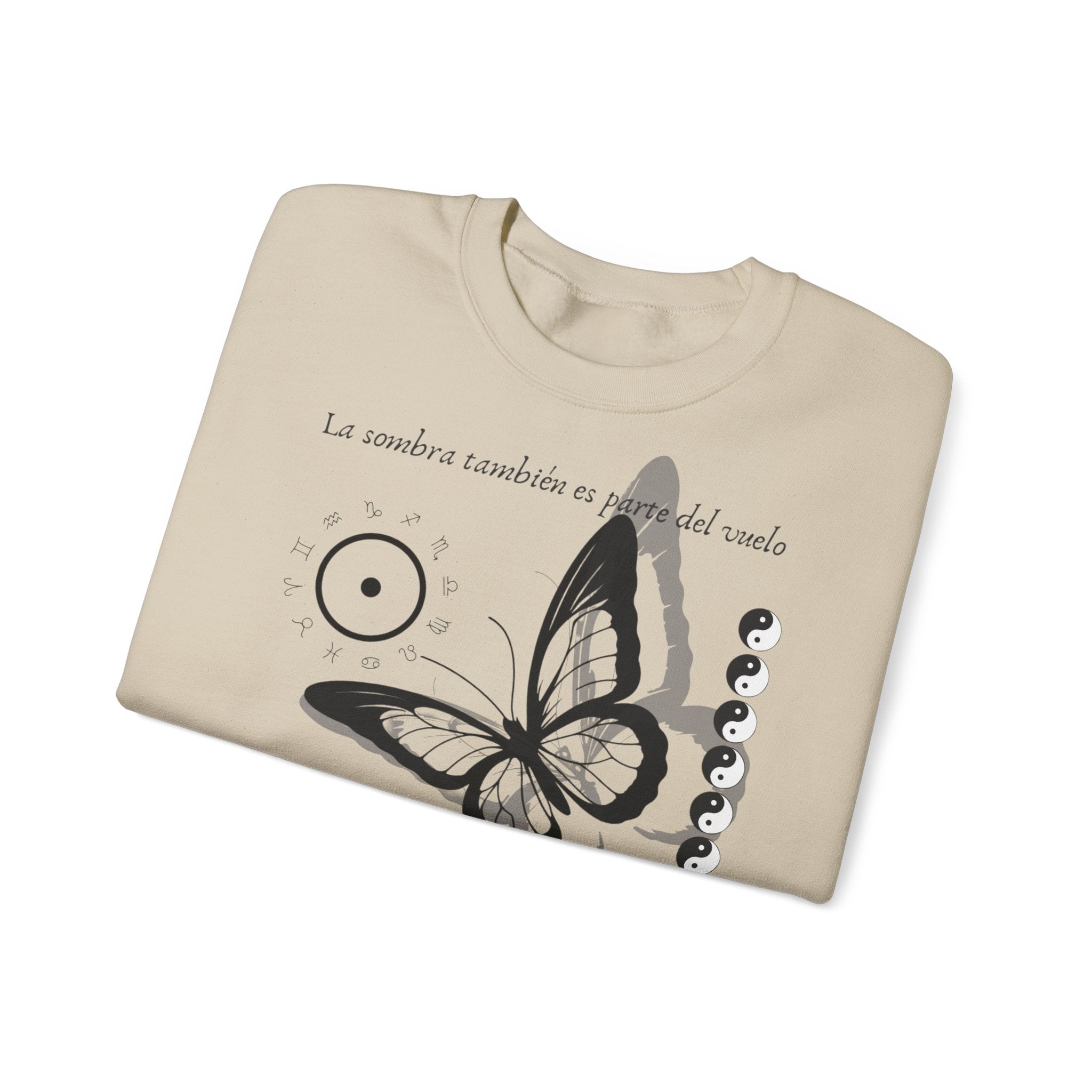Sudadera de cuello redondo Butterfly Moon — 'La sombra también es parte del mundo'